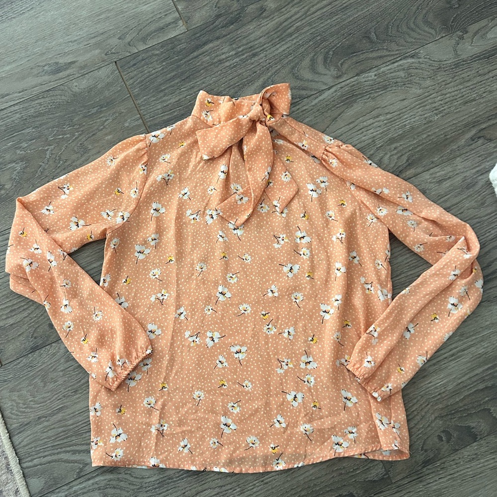 Women’s Peach Floral Tie-Neck Blouse